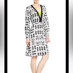 NWT BCBG MaXAZRIA Edyth dress size S